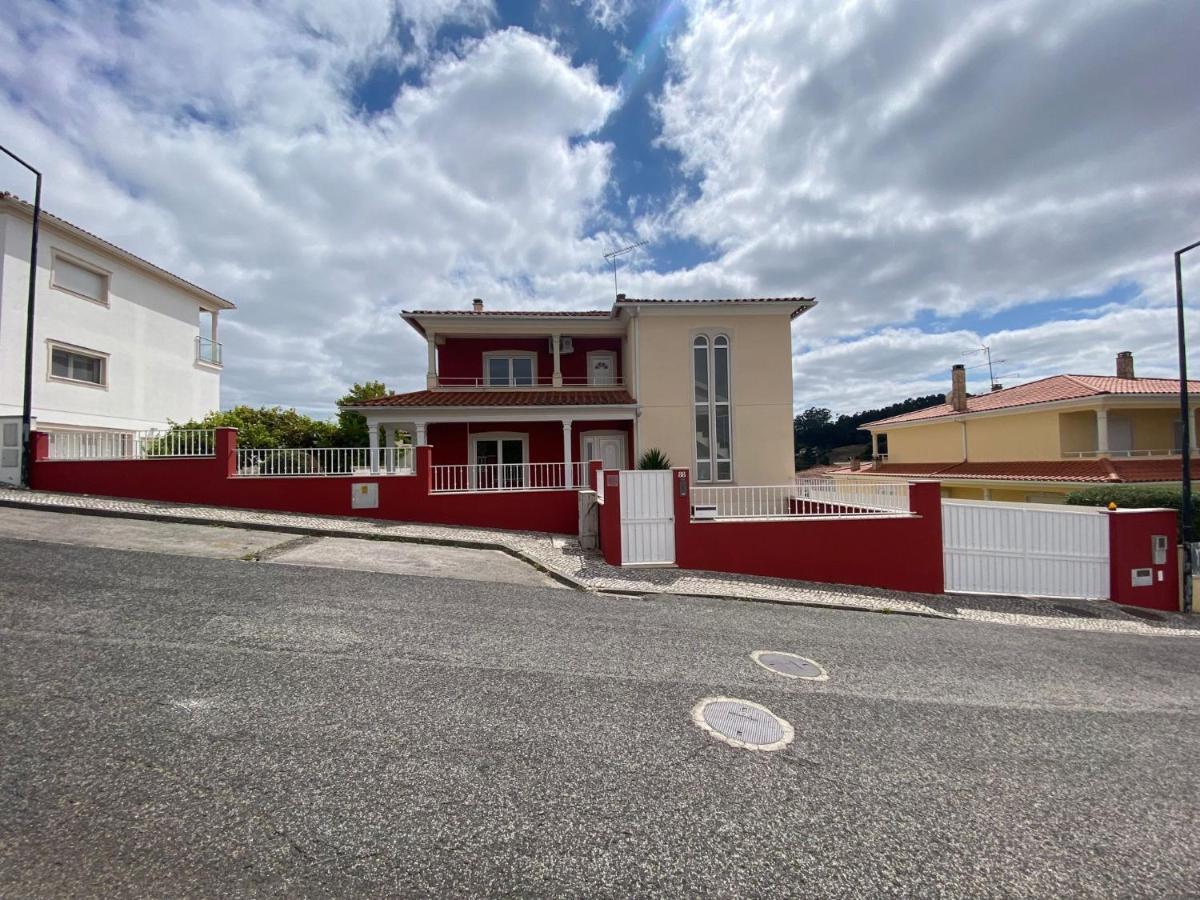 Amazing Scorpion'S House Leiria Apartment Bagian luar foto